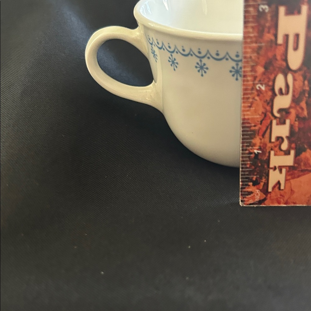 Vintage Corelle Pyrex Set 2 coffee mugs blue and white pattern euc pair of cups - Picture 5 of 7